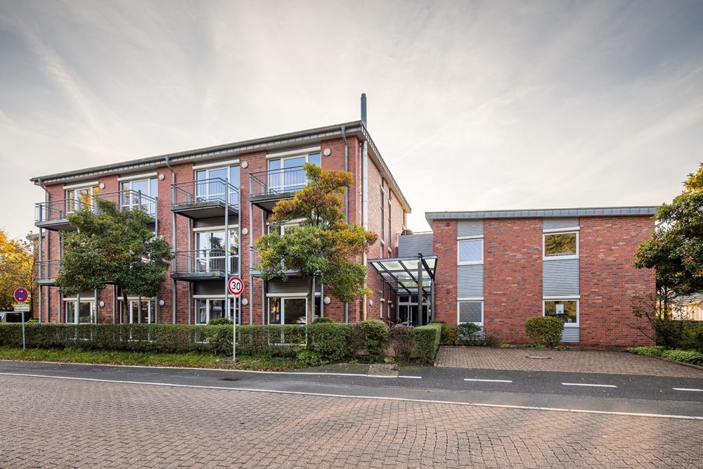 Moellerherm Immobilien - Immobilienangebot - Hatten - Alle - 4,0 % Rendite - Vermietetes Pflegeappartment in sehr gepflegter Anlage