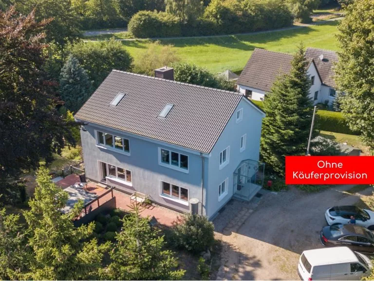 Moellerherm Immobilien - Immobilienangebot - Grömtz - Alle - Zweifamilienhaus auf parkähnlichem Grundstück in Grömitz
