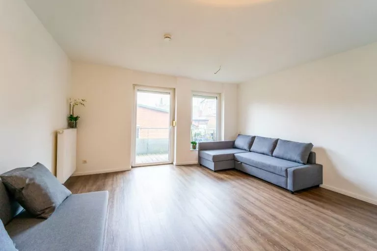 Moellerherm Immobilien - Immobilienangebot - Eutin - Alle - Möblierte 1-Zimmer-Wohnung 
am Eutiner Seepark
