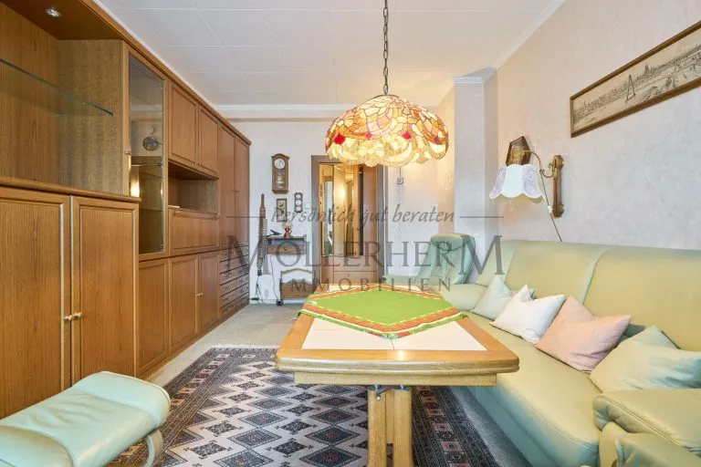 Moellerherm Immobilien - Immobilienangebot - Berlin /  Borsigwalde - Alle - Genial geschnittene 2-Zimmer-Wohnung, riesigen Innenhöfen & Ruheoasen im Herzen von Renickendorf