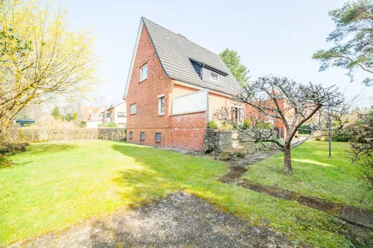 Moellerherm Immobilien - Immobilienangebot - Hamburg - Alle - MFH Baugrundstück in Volksdorf mit 640 Nettowohnfläche