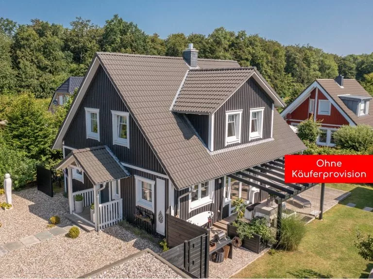 Moellerherm Immobilien - Immobilienangebot - Hohwacht (Ostsee) - Alle - Juwel im Schwedenstil -
Idyllisches Einfamilienhaus in Hohwacht an der Ostsee