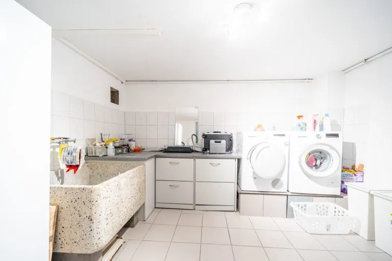 Moellerherm Immobilien - Immobilienangebot - Lübeck - Alle - Rundherum besonders - Außergewöhnliches Einfamilienhaus in Lübeck-St. Gertrud