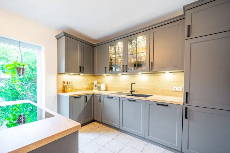 Moellerherm Immobilien - Immobilienangebot - Lübeck - Alle - Rundherum besonders - Außergewöhnliches Einfamilienhaus in Lübeck-St. Gertrud