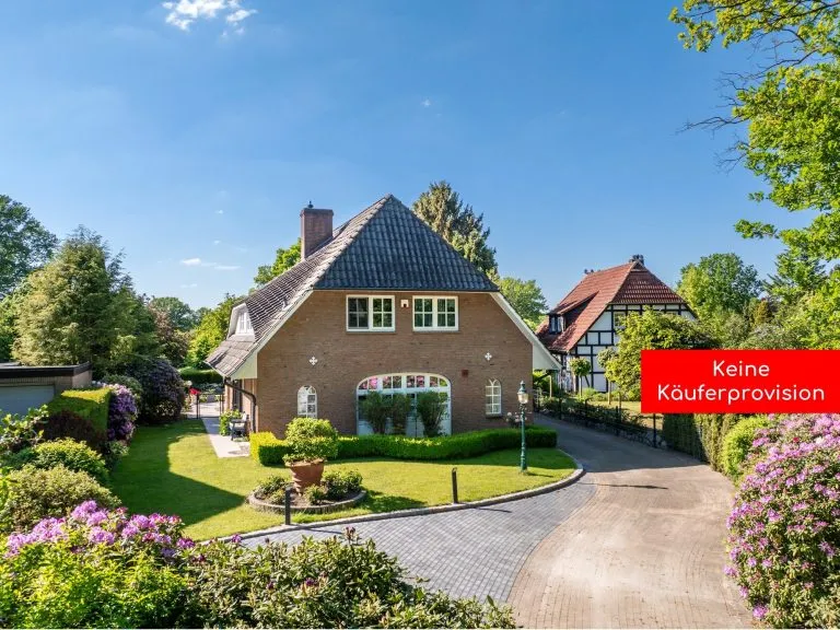 Moellerherm Immobilien - Immobilienangebot - Jersbek - Alle - Gepflegtes Landhaus in exklusiver Lage - Traumhaus mit Gartenparadies und Blick in die freie Natur