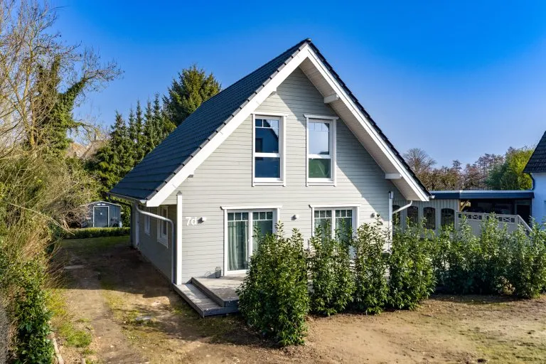 Moellerherm Immobilien - Immobilienangebot - Timmendorfer Strand / Hemmelsdorf - Alle - Hyggeliges Wohnen am Hemmelsdorfer See-
Junge Familien aufgepasst! Neuwertig und energieeffizient