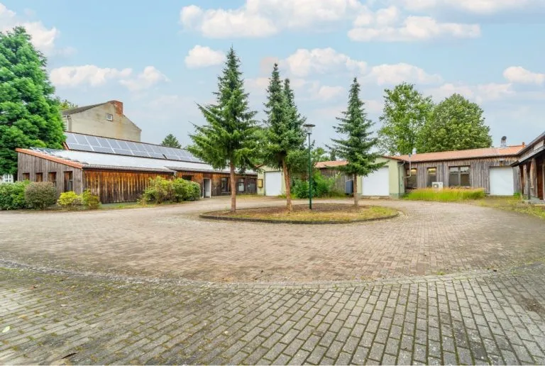 Moellerherm Immobilien - Immobilienangebot - Dobbertin - Alle - Gewerbeimmobilie mit moderner Produktionsinfrastruktur – umfangreich saniert, sofort betriebsbereit
