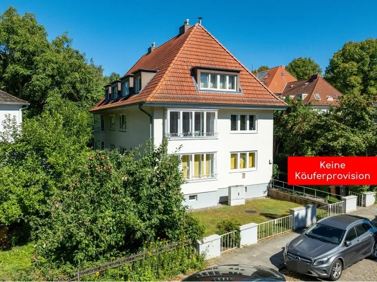 Moellerherm Immobilien - Immobilienangebot - Lübeck - Alle - Charmantes Mehrfamilienhaus direkt am Brink in Lübeck