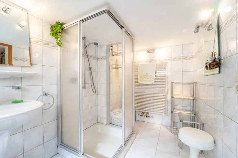 Moellerherm Immobilien - Immobilienangebot - Lauenburg - Alle - Viel Platz. Viel Garten. Viele Möglichkeiten. Reihenendhaus in Lauenburg
