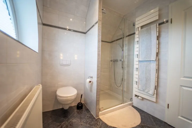 Moellerherm Immobilien - Immobilienangebot - Dassow / Barendorf - Alle - Urlaubsfeeling das ganze Jahr Ostseeblick inklusive-
Gepflegtes Ferienhaus in traumhafter Lage zwischen Strand und Natur