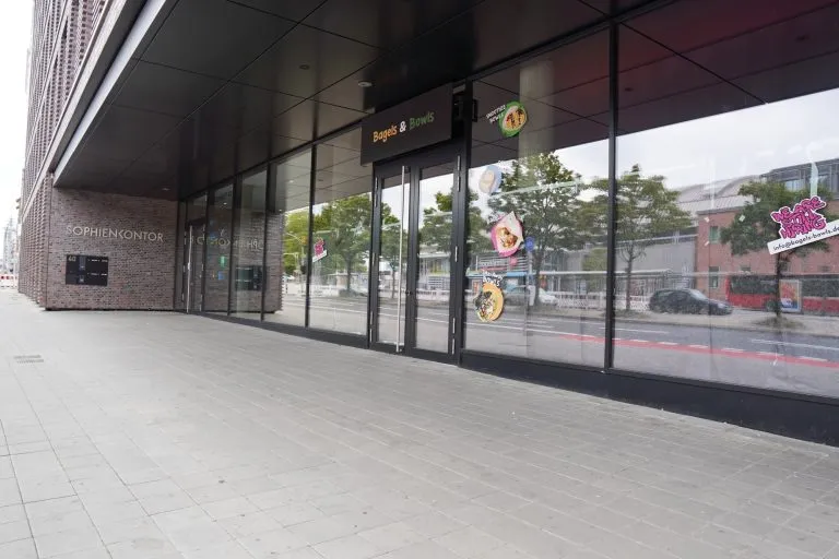 Moellerherm Immobilien - Immobilienangebot - Kiel - Alle - Kieler Hauptbahnhof – Bühne frei für Ihren Erfolg.