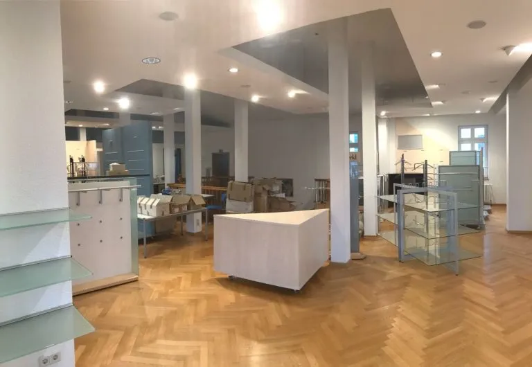 Moellerherm Immobilien - Immobilienangebot - Sellin - Alle - Bieterverfahren - Villa Dornrose in Prachtstraße von Sellin sucht Investor