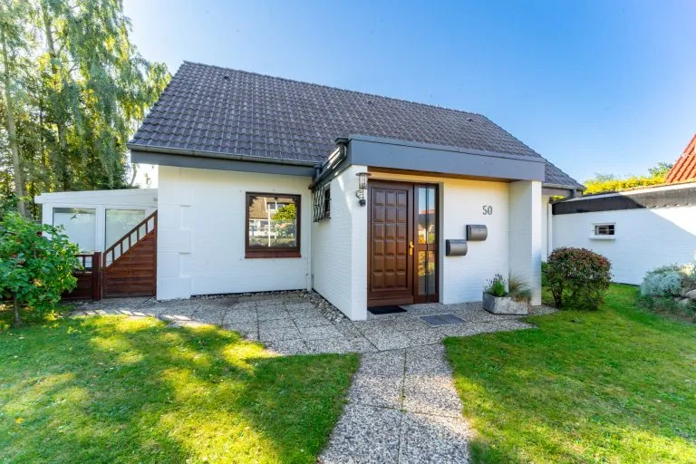 Moellerherm Immobilien - Immobilienangebot - Timmendorfer Strand - Alle - Investition mit Meer-Nähe - Vermietetes Einfamilienhaus in attraktiver Küstenlage