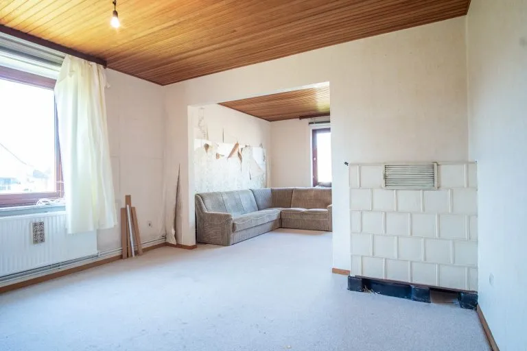 Moellerherm Immobilien - Immobilienangebot - Grabau - Alle - Landwirtschaftlich geprägte Hofstelle mit umfangreichen Nutzflächen und vielseitigen Möglichkeiten