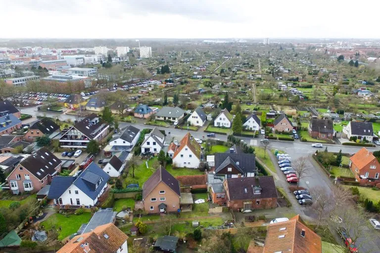 Moellerherm Immobilien - Immobilienangebot - Lübeck - Alle - Sichere und hohe Rendite mit 11 Mikro-Apartments in unmittelbarer Nähe zur Uniklinik Lübeck