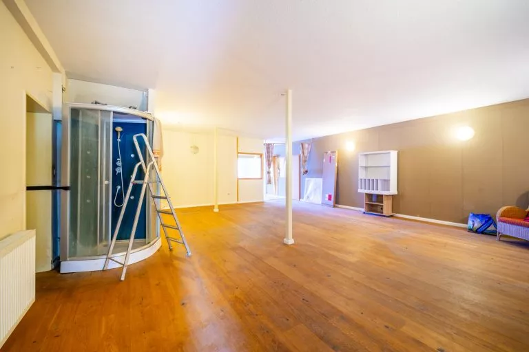 Moellerherm Immobilien - Immobilienangebot - Lensahn - Alle - Großzügige Ladenfläche mitten im Zentrum von Lensahn