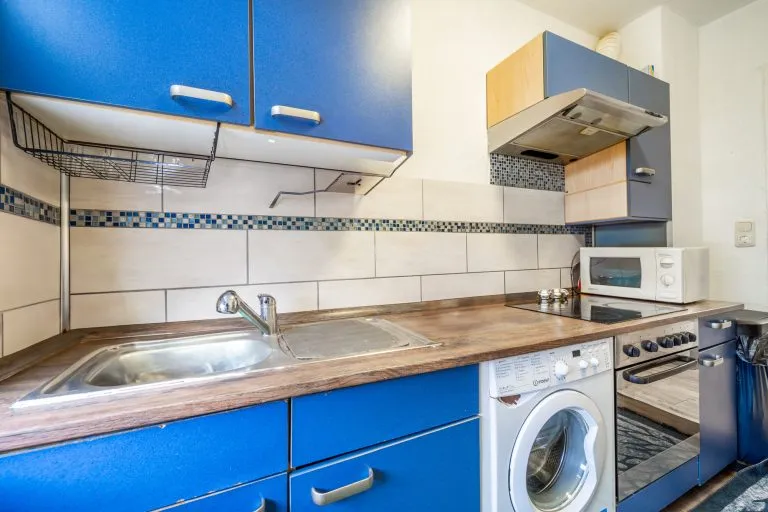 Moellerherm Immobilien - Immobilienangebot - Lensahn - Alle - Wohn-und Geschäftshaus Faktor 12,5 mitten in Lensahn (JNKM 57.540 €)