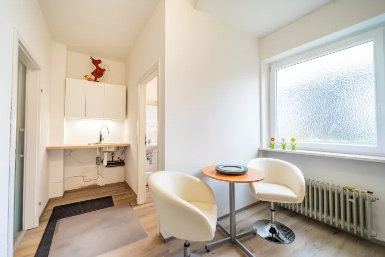 Moellerherm Immobilien - Immobilienangebot - Lensahn - Alle - Wohn-und Geschäftshaus Faktor 12,5 mitten in Lensahn (JNKM 57.540 €)