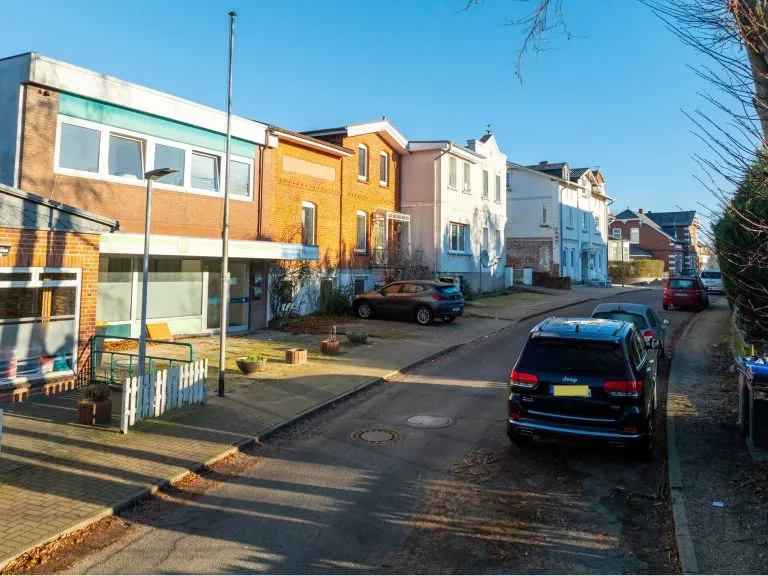 Moellerherm Immobilien - Immobilienangebot - Lensahn - Alle - Großzügige Ladenfläche mitten im Zentrum von Lensahn