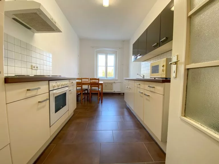 Moellerherm Immobilien - Immobilienangebot - Berlin / Schöneberg - Alle - Kompakt, clever, zentral: 2-Zimmer-Eigentumswohnung in Schöneberg