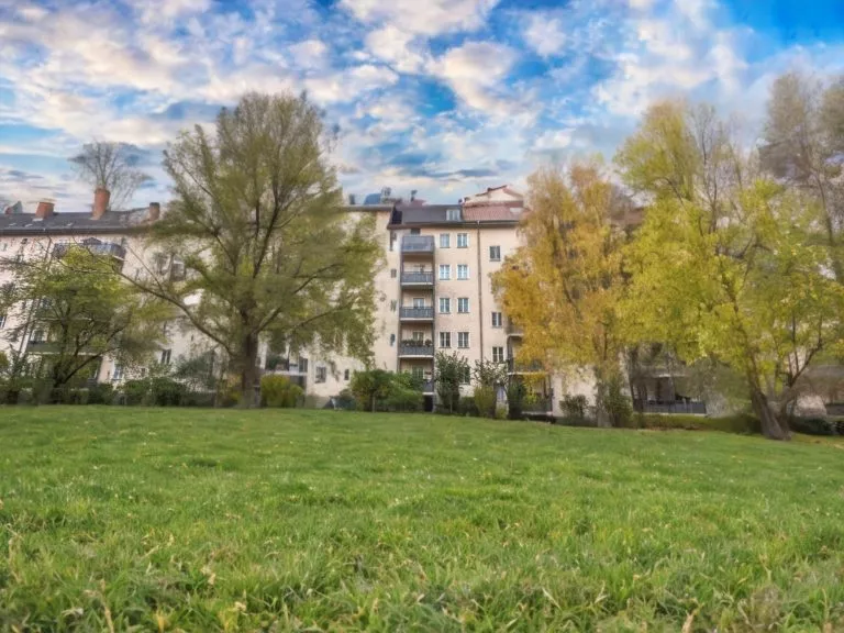 Moellerherm Immobilien - Immobilienangebot - Berlin / Schöneberg - Alle - Kompakt, clever, zentral: 2-Zimmer-Eigentumswohnung in Schöneberg