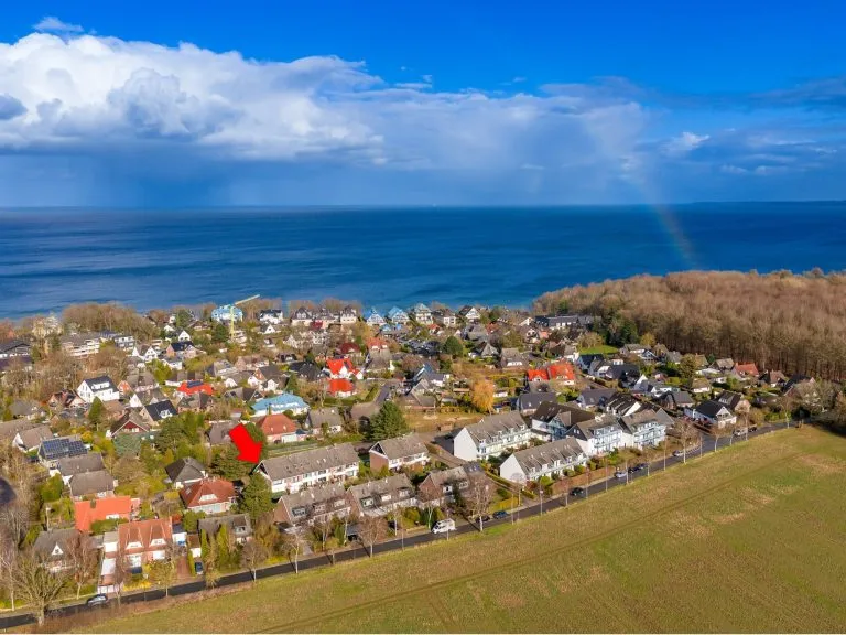 Moellerherm Immobilien - Immobilienangebot - Scharbeutz - Alle - Lichtdurchflutete Dachgeschosswohnung mit großer Loggia in Strandnähe 
von Scharbeutz