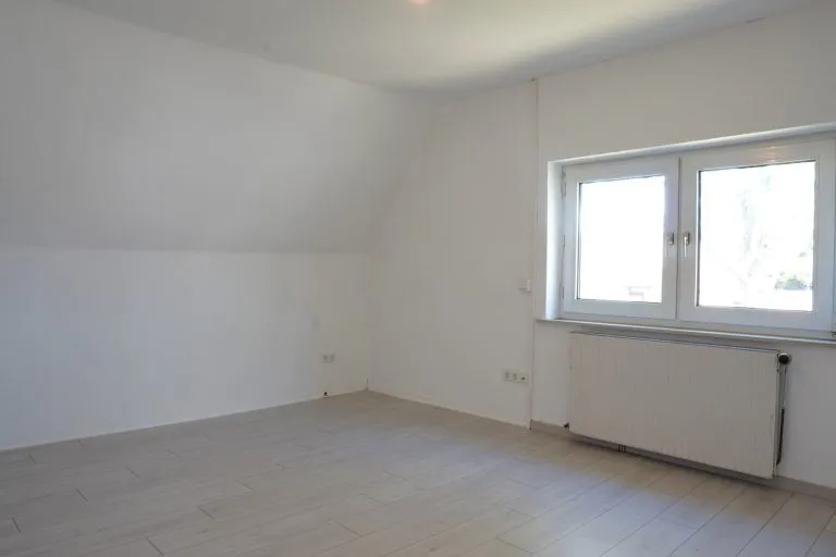 Moellerherm Immobilien - Immobilienangebot - Westerrönfeld - Alle - Mehr Raum fürs Leben- Charmantes Eigenheim mit vielseitigen Möglichkeiten