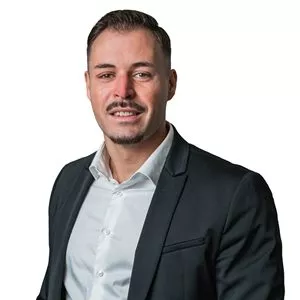 Nico Reinke- Immobilienkaufmann Möllerherm Immobilien Nico Reinke- Immobilienkaufmann Möllerherm Immobilien