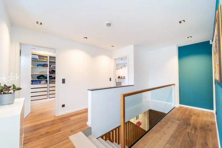 Moellerherm Immobilien - Immobilienangebot - Lübeck - Alle - Neuwertiges Zuhause am Naturschutzgebiet mit urbaner Flexibilität