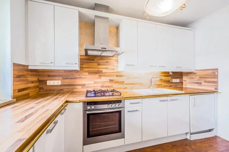 Moellerherm Immobilien - Immobilienangebot - Sereetz - Alle - Helle 2-Zimmer-Wohnung mit Wohlfühlcharakter in Sereetz - ideal für Selbstnutzer und Anleger