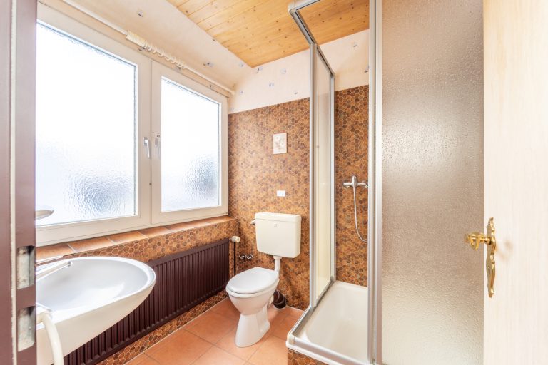 Moellerherm Immobilien - Immobilienangebot - Scharbeutz - Alle - Wohnen, wo die Ostsee am schönsten ist - Ein Haus voller Möglichkeiten
mit 5 Wohnungen in Scharbeutz