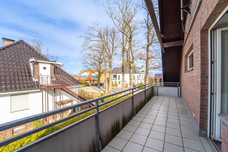 Moellerherm Immobilien - Immobilienangebot - Scharbeutz - Alle - Wohnen, wo die Ostsee am schönsten ist - Ein Haus voller Möglichkeiten
mit 5 Wohnungen in Scharbeutz
