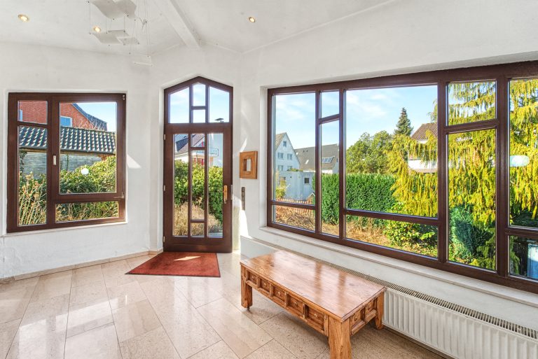 Moellerherm Immobilien - Immobilienangebot - Scharbeutz - Alle - Großes Grundstück, viele Möglichkeiten: Einfamilienhaus mit zusätzlichem Baupotenzial in Scharbeutz