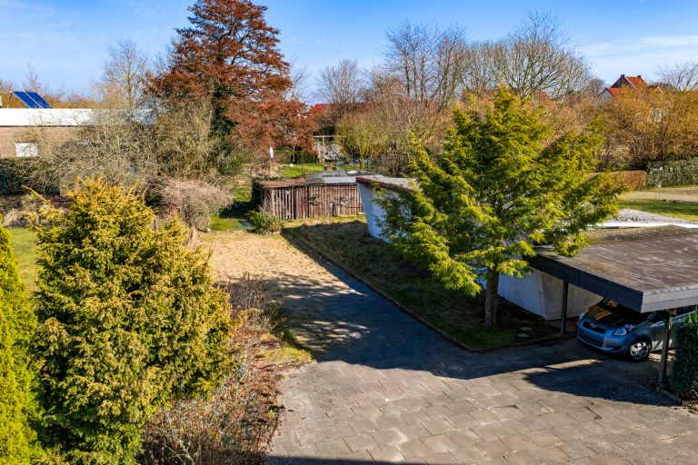Moellerherm Immobilien - Immobilienangebot - Scharbeutz - Alle - Großes Grundstück, viele Möglichkeiten: Einfamilienhaus mit zusätzlichem Baupotenzial in Scharbeutz