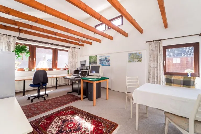 Moellerherm Immobilien - Immobilienangebot - Kiel / Russee - Alle - Viel Platz für neue Ideen - Ruhe trifft Lebensqualität in Kiel Russee