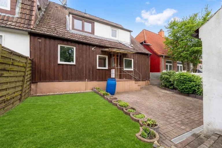 Moellerherm Immobilien - Immobilienangebot - Neustadt in Holstein - Alle - Bieterverfahren: Stadthaus-Rohdiamant -
Entkernung abgeschlossen: Jetzt beginnt Ihre Gestaltung
