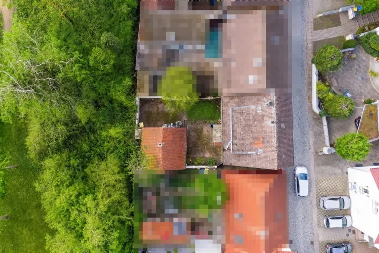 Moellerherm Immobilien - Immobilienangebot - Neustadt in Holstein - Alle - Bieterverfahren: Stadthaus-Rohdiamant -
Entkernung abgeschlossen: Jetzt beginnt Ihre Gestaltung