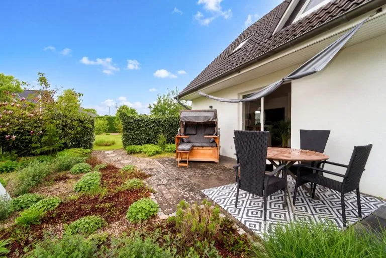 Moellerherm Immobilien - Immobilienangebot - Stolpe - Alle - Zuhause für alle Generationen: Einfamilienhaus mit Einliegerwohnung in Stolpe mit vielfältigen Nutzungsmöglichkeiten
