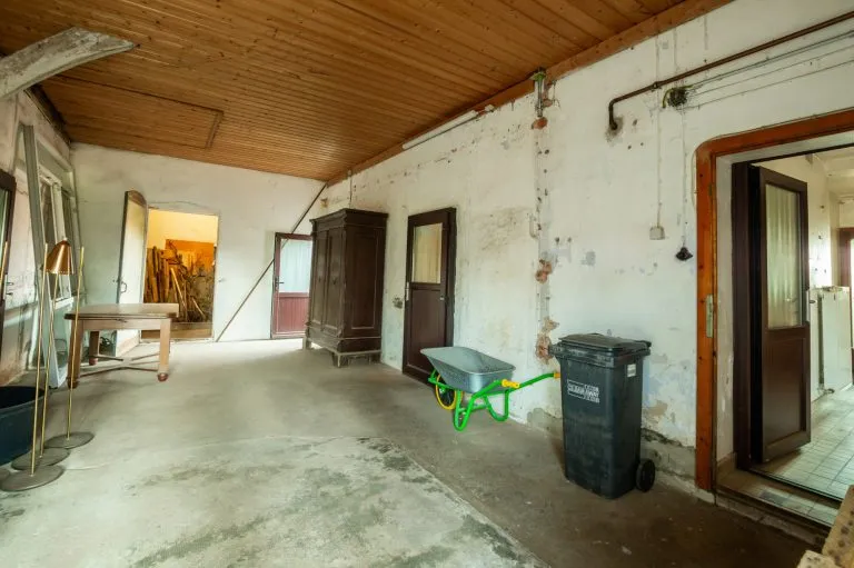 Moellerherm Immobilien - Immobilienangebot - Thedinghausen - Alle - Pferdeliebhaber aufgepasst!  Resthof mit 1,3 ha Land in Thedinghausen