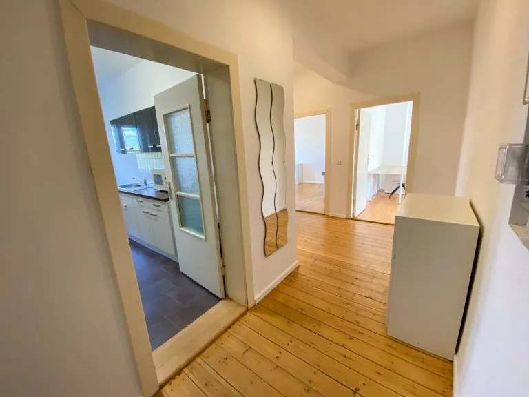 Moellerherm Immobilien - Immobilienangebot - Berlin / Schöneberg - Alle - Kompakt, clever, zentral: 2-Zimmer-Eigentumswohnung in Schöneberg