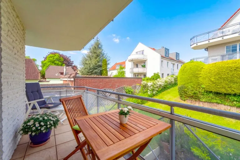 Moellerherm Immobilien - Immobilienangebot - Scharbeutz - Alle - Wo moderner Lifestyle auf Meeresrauschen trifft - Renoviertes Juwel nur 100 m zum Strand