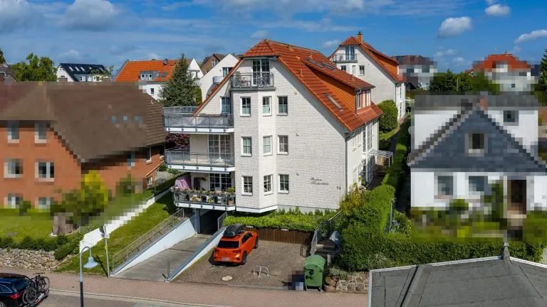 Moellerherm Immobilien - Immobilienangebot - Scharbeutz - Alle - Wo moderner Lifestyle auf Meeresrauschen trifft - Renoviertes Juwel nur 100 m zum Strand