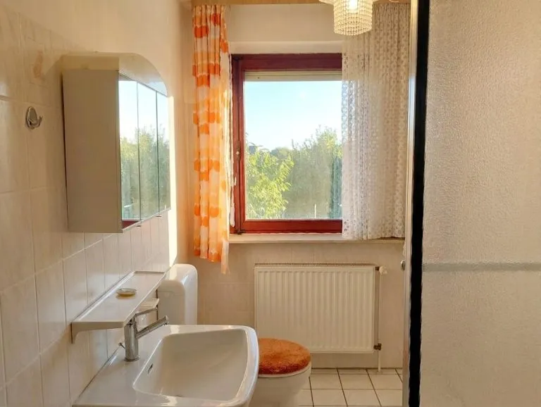 Moellerherm Immobilien - Immobilienangebot - Nienstädt - Alle - Einfamilienhaus mit Weitblick ins Schaumburger Land