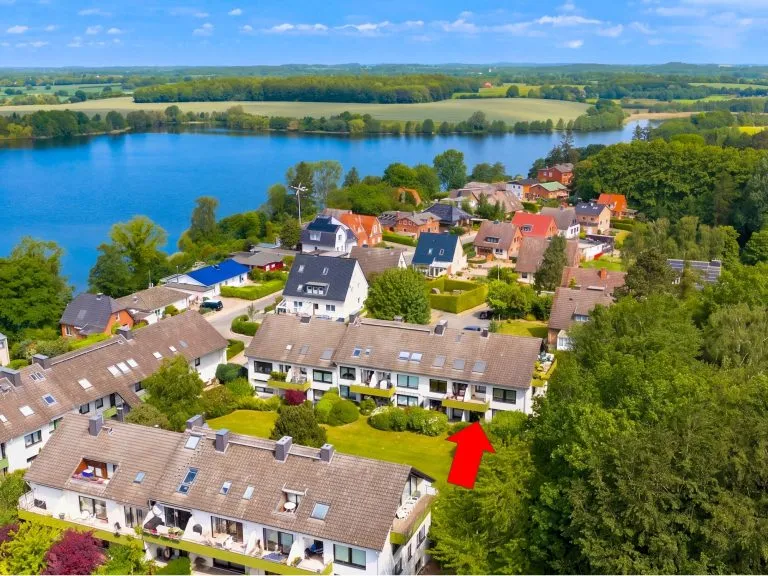 Moellerherm Immobilien - Immobilienangebot - Scharbeutz / Gronenberg - Alle - Idyllisches Wohnen am Taschensee: Erdgeschosswohnung mit Wohlfühlfaktor