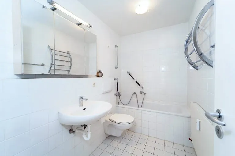 Moellerherm Immobilien - Immobilienangebot - Lübeck - Alle - Gemütliche 3-Zimmer-Wohnung mit Balkon in ruhiger Lage von Lübeck-Marli
