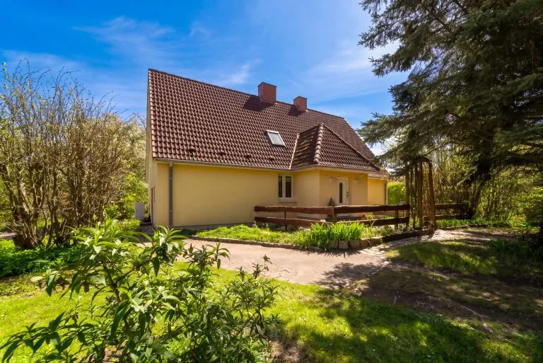 Moellerherm Immobilien - Immobilienangebot - Dassow / Wilmstorf - Alle - Rückzugsort im Grünen - Einfamilienhaus in quasi Alleinlage in Dassow