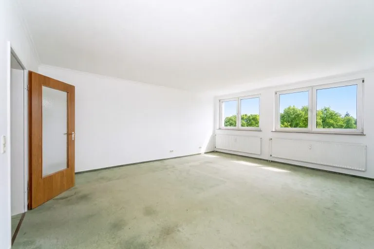 Moellerherm Immobilien - Immobilienangebot - Eutin - Alle - Finden Sie Ihren Lieblingsplatz – Individuelles Wohnen ohne Balkon in der Parkwohnanlage Wilhelmshöhe in Eutin