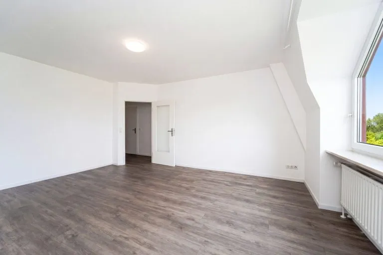 Moellerherm Immobilien - Immobilienangebot - Eutin - Alle - Finden Sie Ihren Lieblingsplatz – Individuelles Wohnen ohne Balkon in der Parkwohnanlage Wilhelmshöhe in Eutin