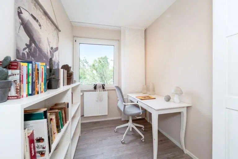 Moellerherm Immobilien - Immobilienangebot - Eutin - Alle - Finden Sie Ihren Lieblingsplatz – Individuelles Wohnen ohne Balkon in der Parkwohnanlage Wilhelmshöhe in Eutin