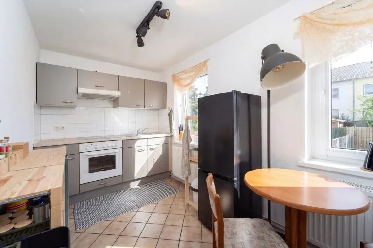 Moellerherm Immobilien - Immobilienangebot - Bad Malente - Alle - Vollvermietetes, modernisiertes MFH mit 4 Einheiten